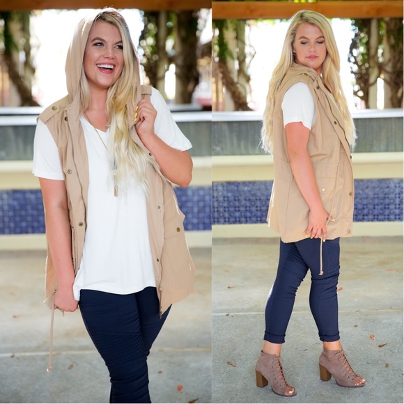 ✨LAST✨PLUS Navy Moto Leggings - Picture 4 of 4